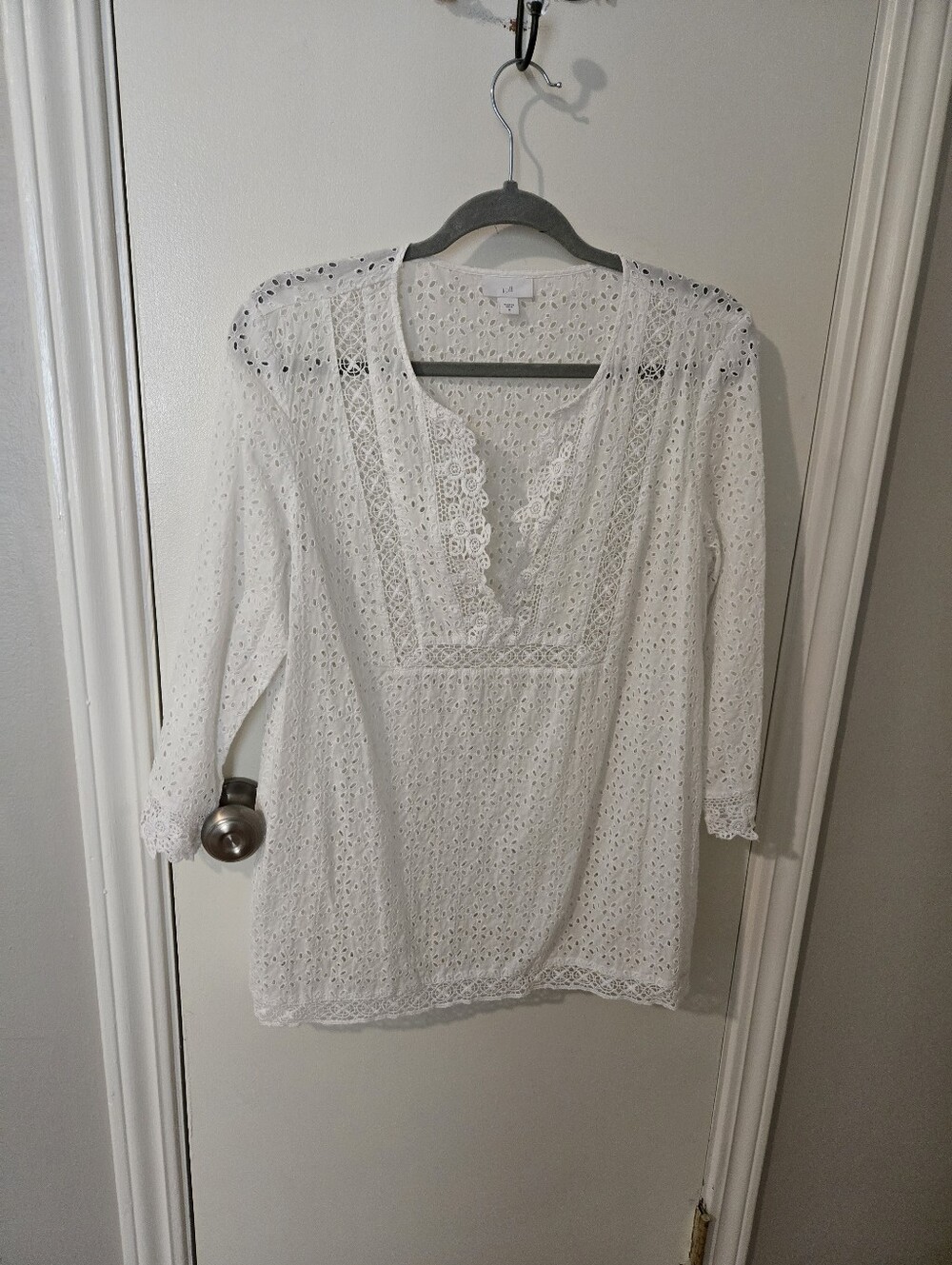 J. Jill White Eyelet Lace V-Neck Tunic